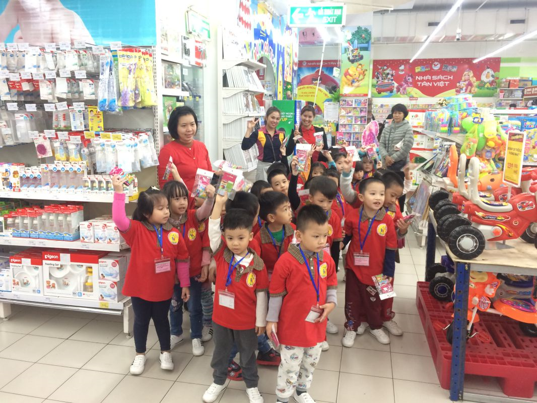 Tham quan Erahouse cở sở 3 và Siêu thị BigC (18).jpg